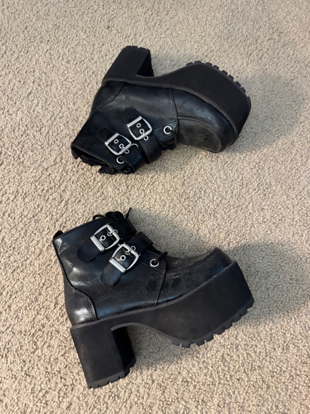 TUK footwear buckled platforms sz 8